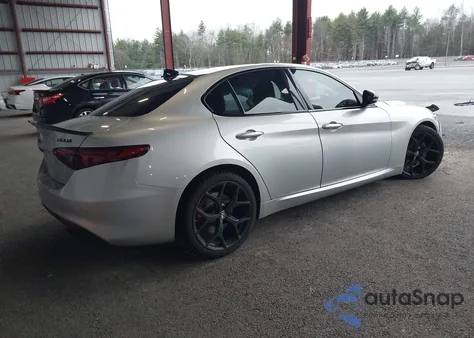 2020 Alfa Romeo Giulia Awd из США, поврежденный, VIN ZARFANAN7L7634454